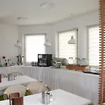 Heviz Springs - 住宿加早餐酒店 4*