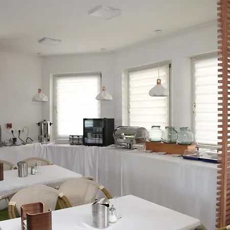 Heviz Springs - Bed & Breakfast 4*